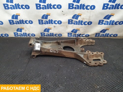 Кронштейн реактивной тяги